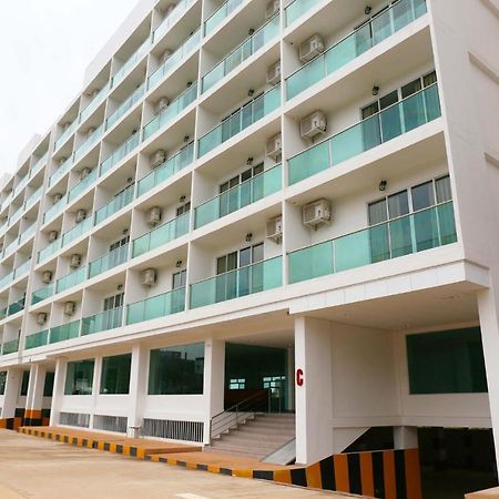 M Village Hostel Sadao 외부 사진